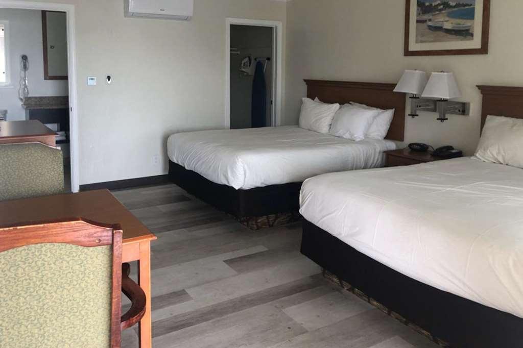 Rodeway Inn At خليج مورو الغرفة الصورة