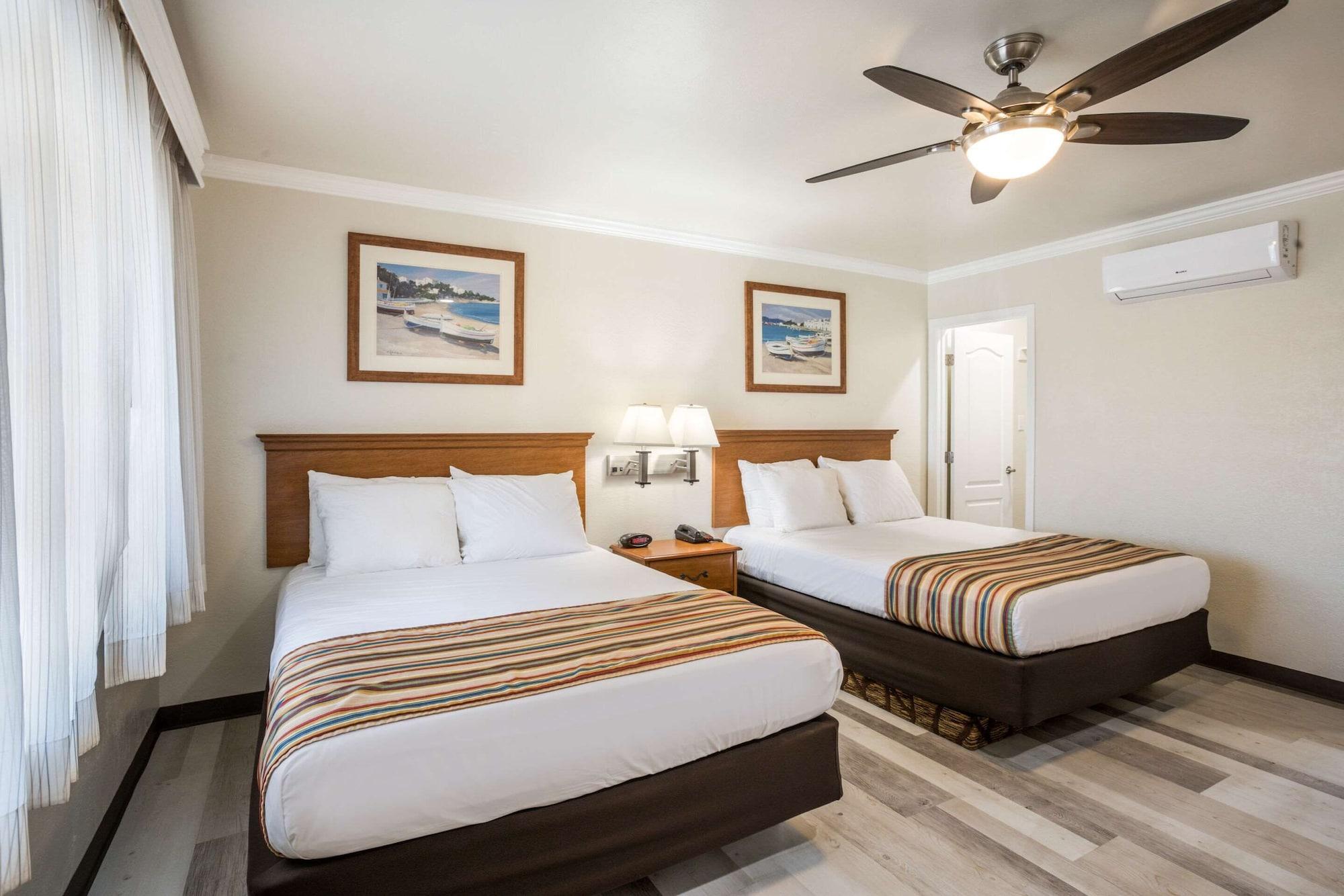 Rodeway Inn At خليج مورو المظهر الخارجي الصورة
